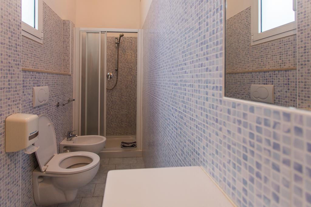 Hotel Trieste Чезенатіко Номер фото